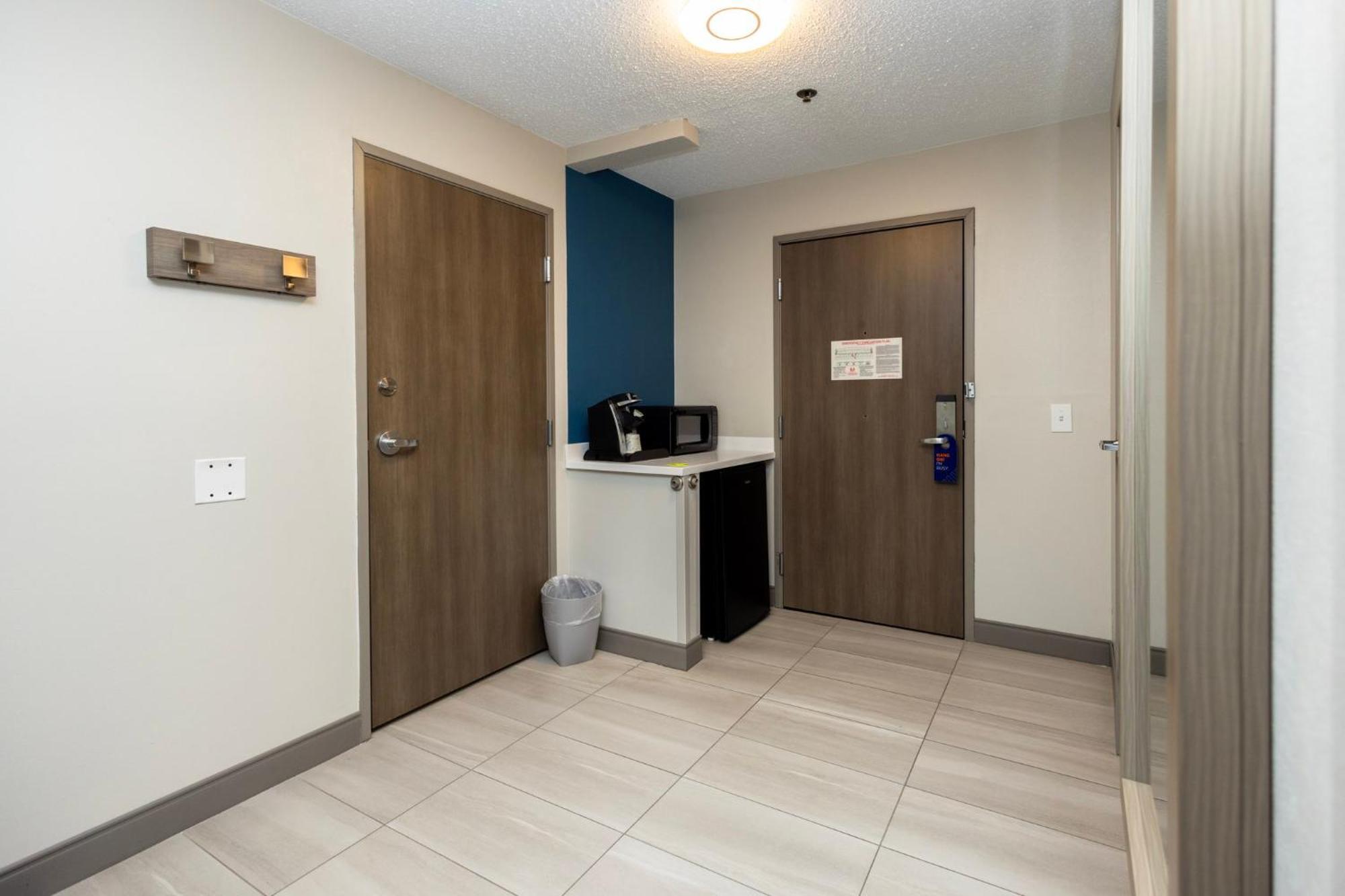 Holiday Inn Express Hotel And Suites Marysville By Ihg Экстерьер фото